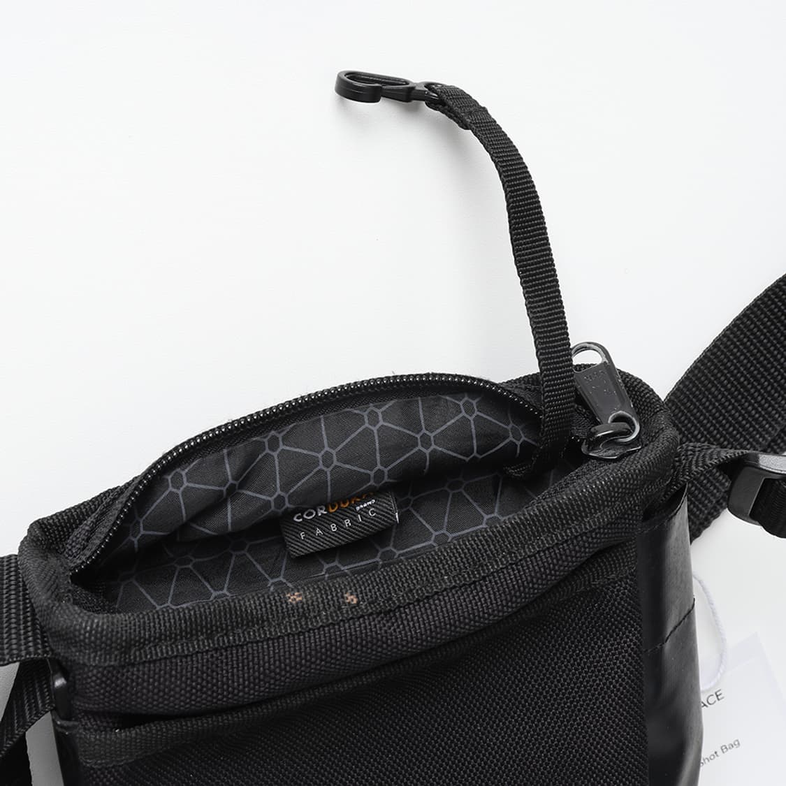 팔라스 PALACE Shot Bag 상품이미지10