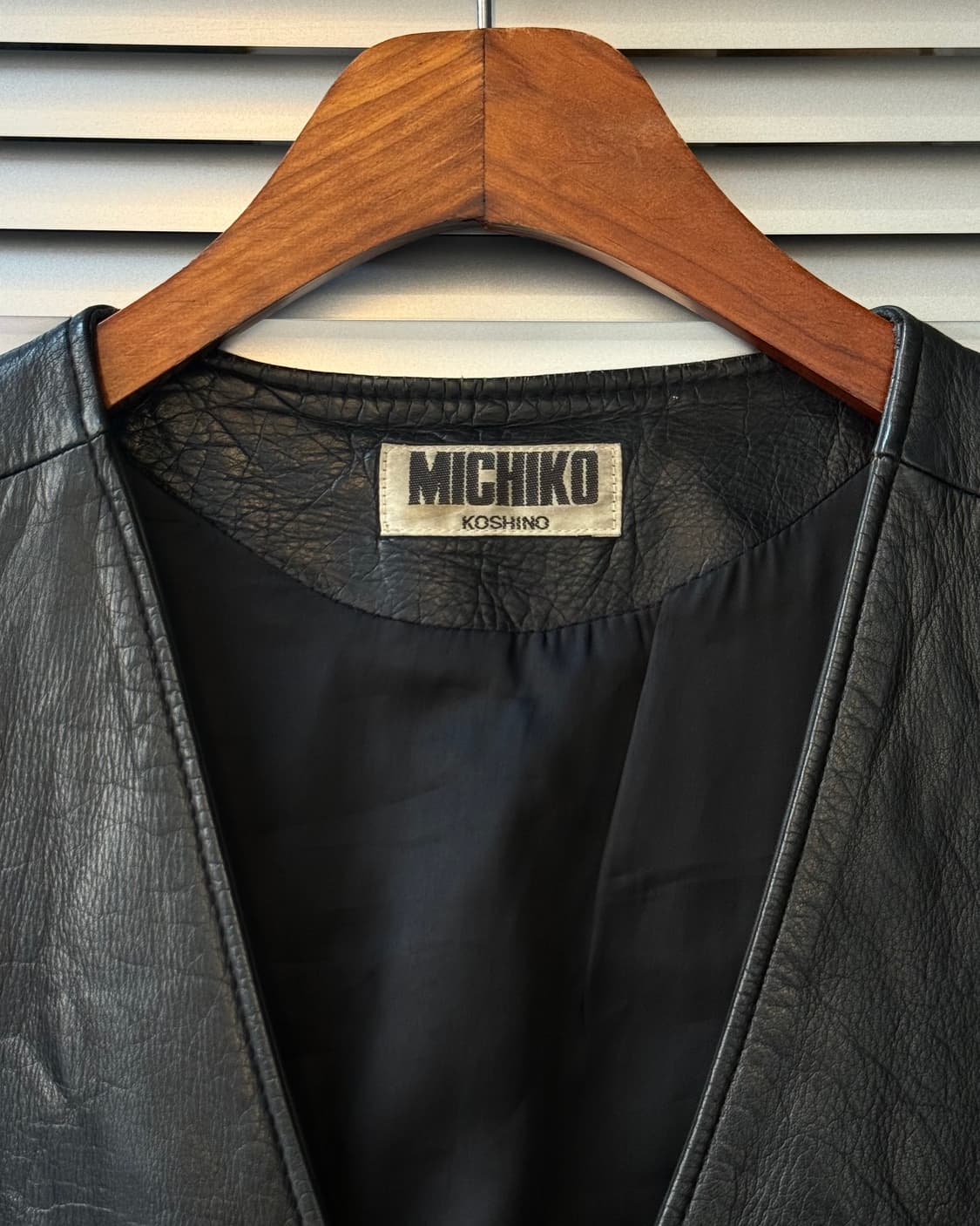 MICHIKO LONDON KOSHINO cowhide vest 상품이미지4