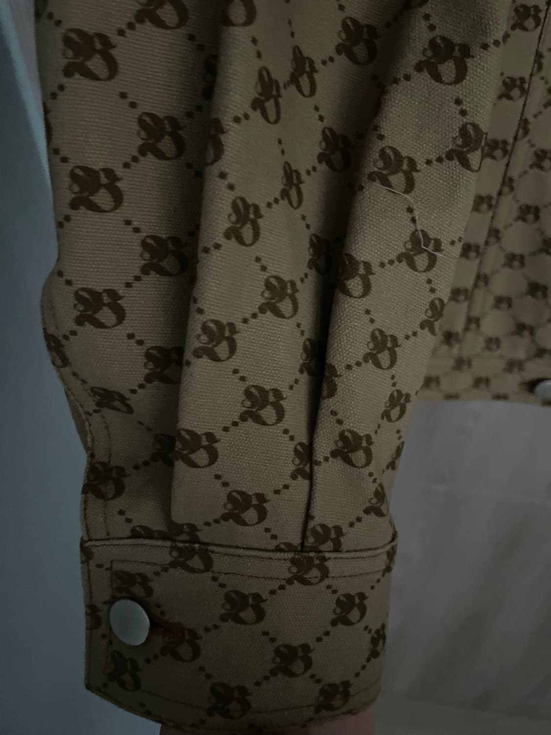 BONBOM 베이지 모노그램 프린트 재킷[L] 상품이미지3