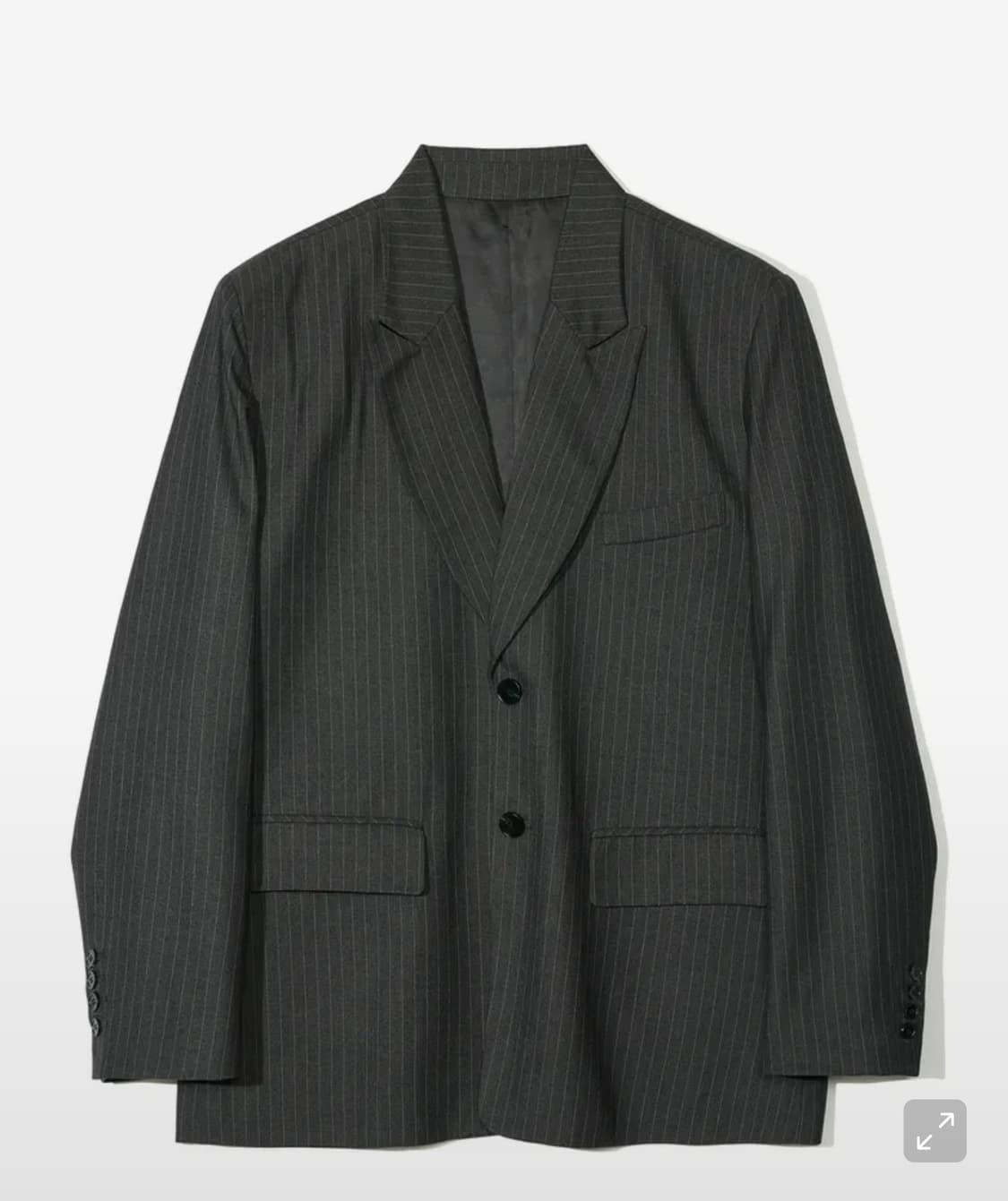  파르티멘토 핀스트라이프자켓

미사용품  상품이미지1