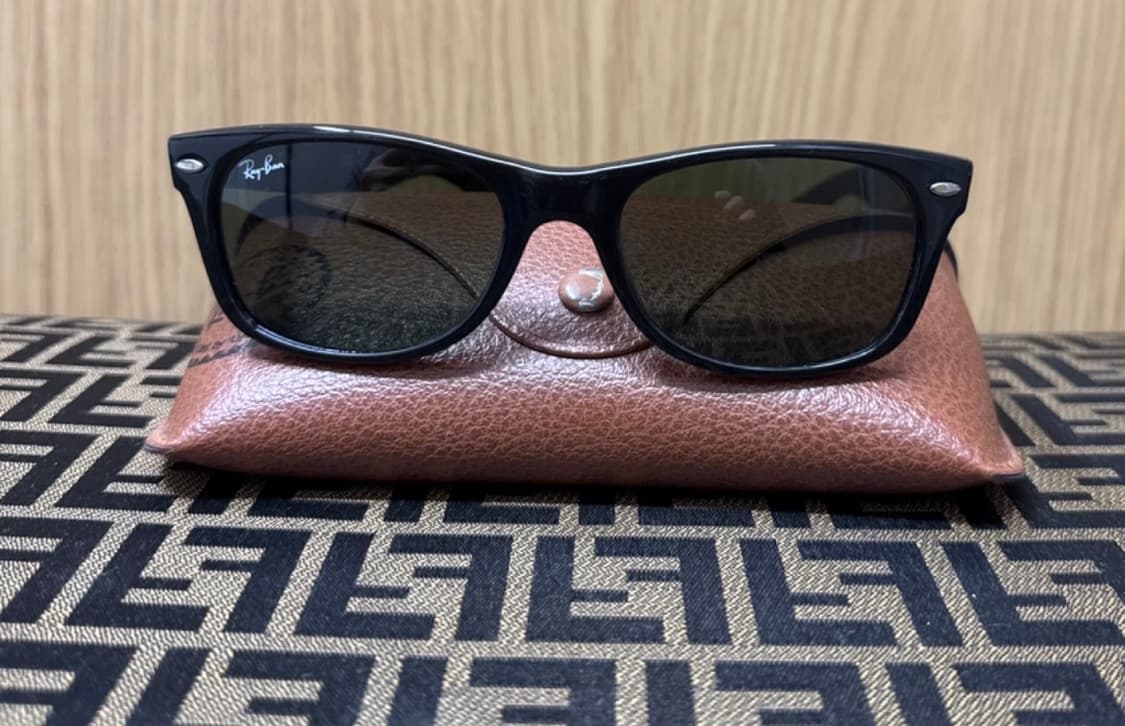 레이밴RB2132 52  블랙 선글라스 상품이미지1