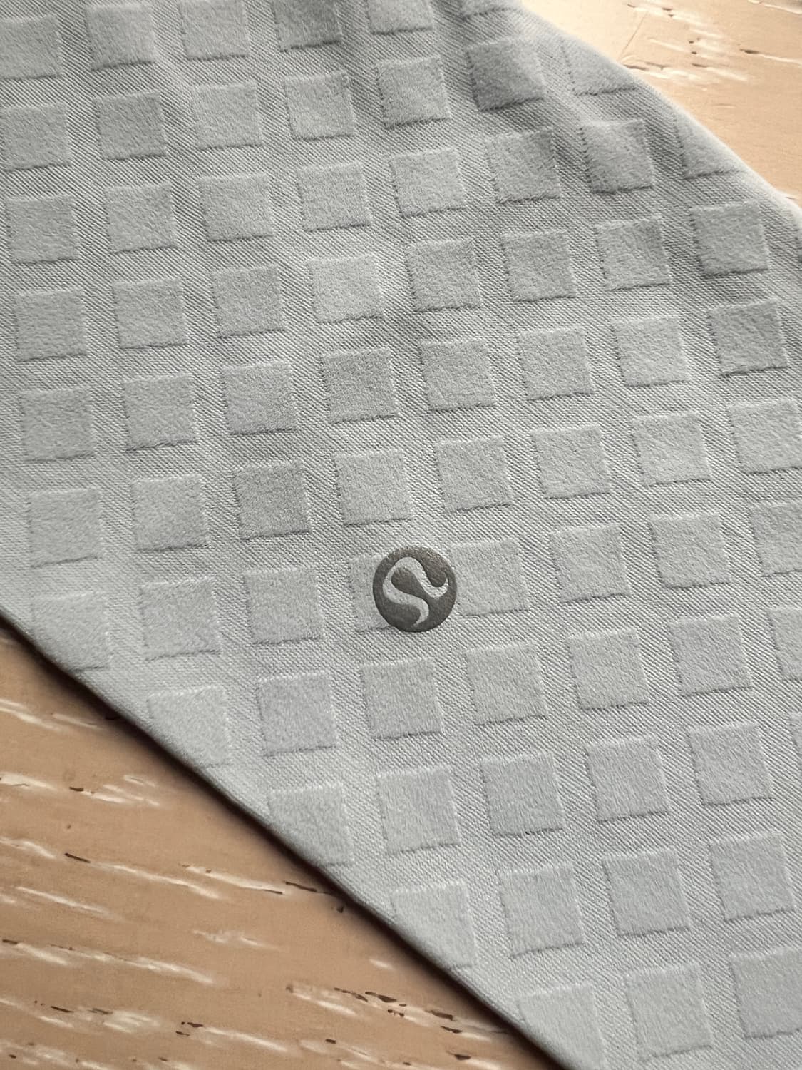 룰루레몬 3D 자가드 다이아몬드 레깅스 25” 상품이미지8