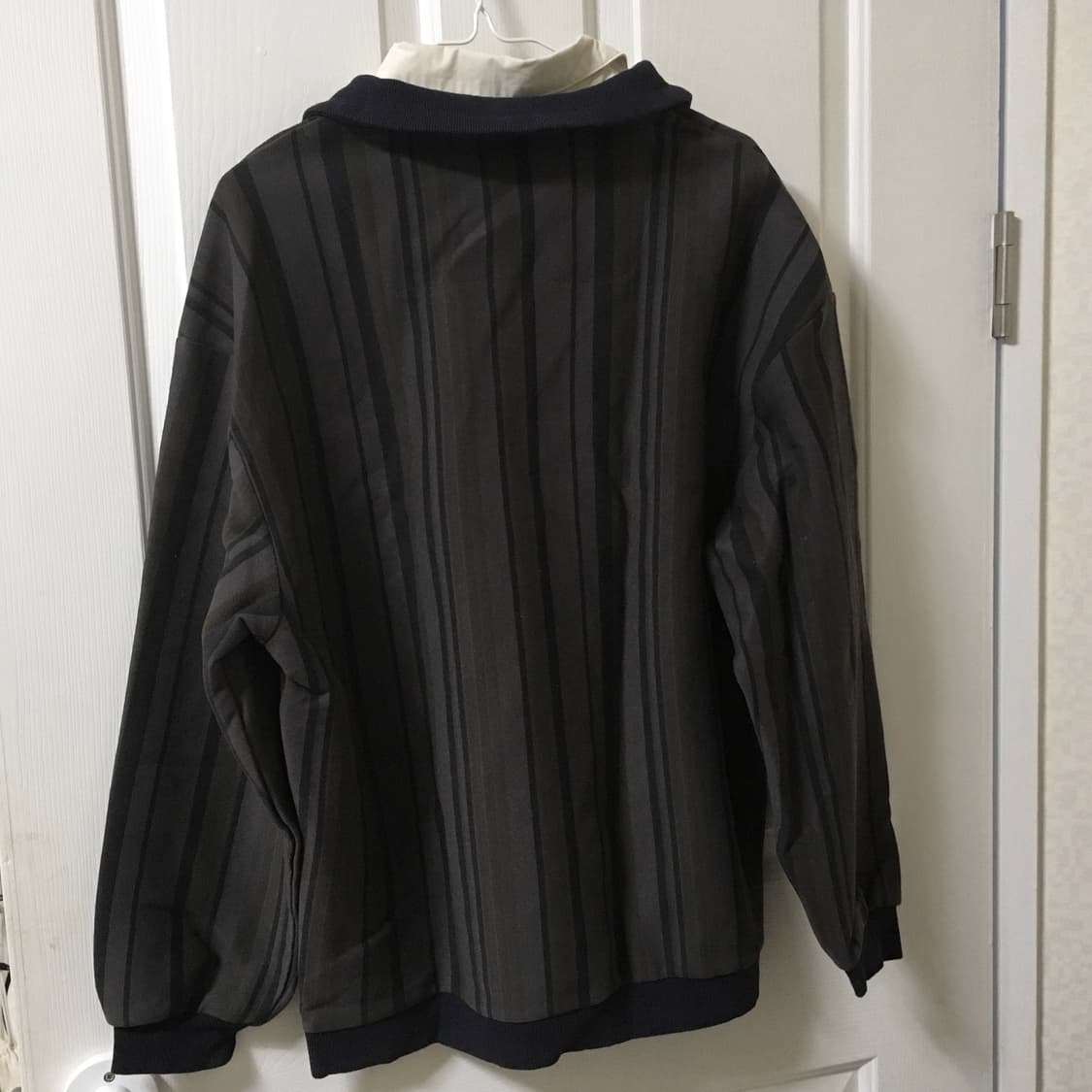 Nikko Grocery 카라 맨투맨 상품이미지2