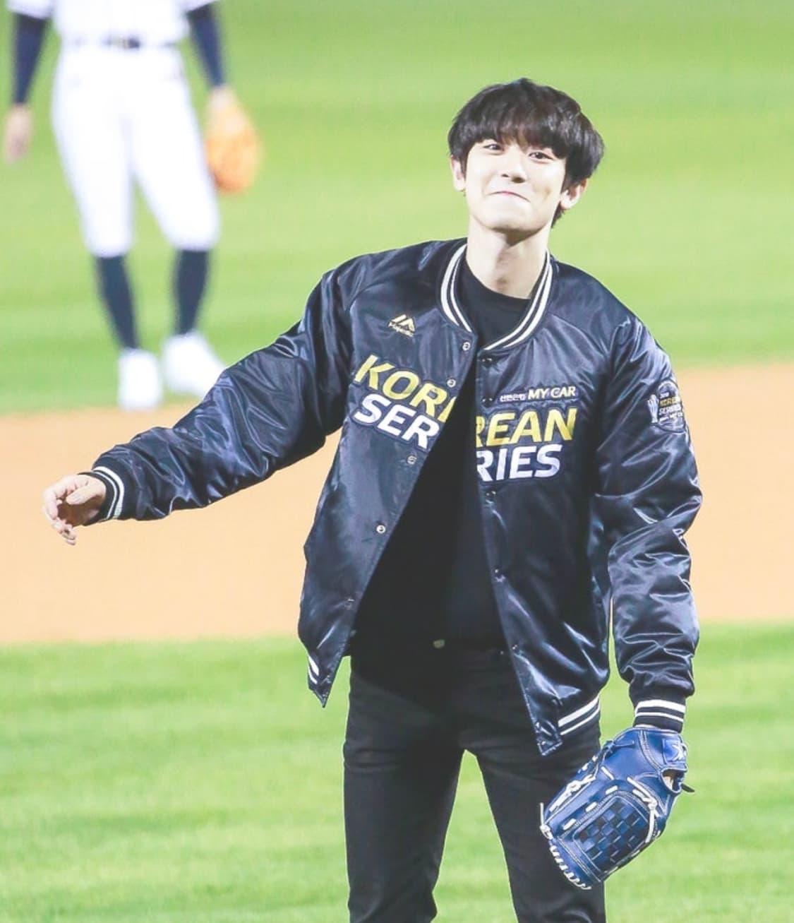 (착샷) 마제스틱 KBO 한국시리즈 패딩 점퍼 2018 시구자용 상품이미지9