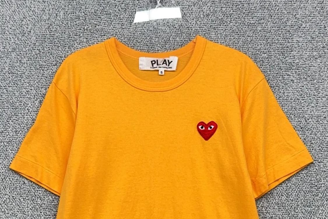 꼼데가르송 옐로우 반팔티 S 상품이미지3