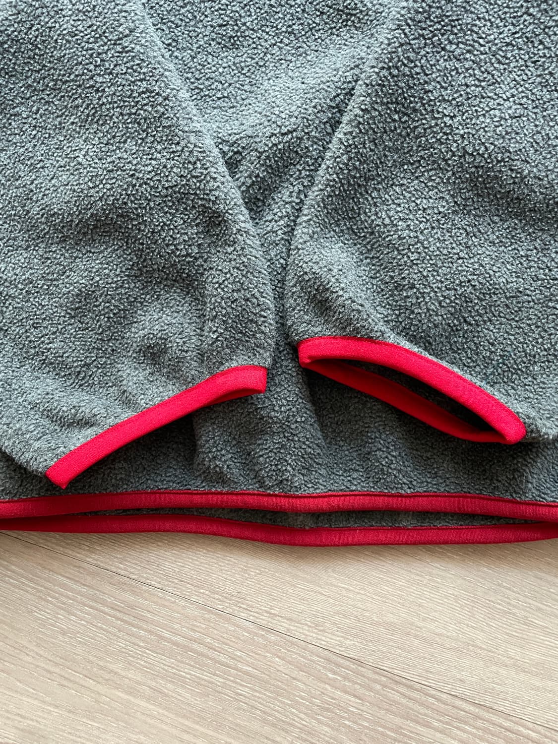 파타고니아 신칠라 니켈 그레이 레드 플리스 patagonia 상품이미지5