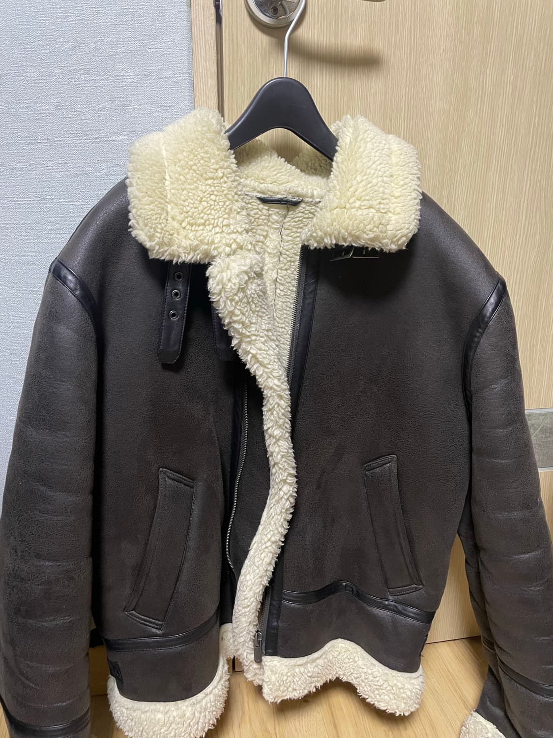 자라 ZARA 무스탕 자켓 브라운 상품이미지1