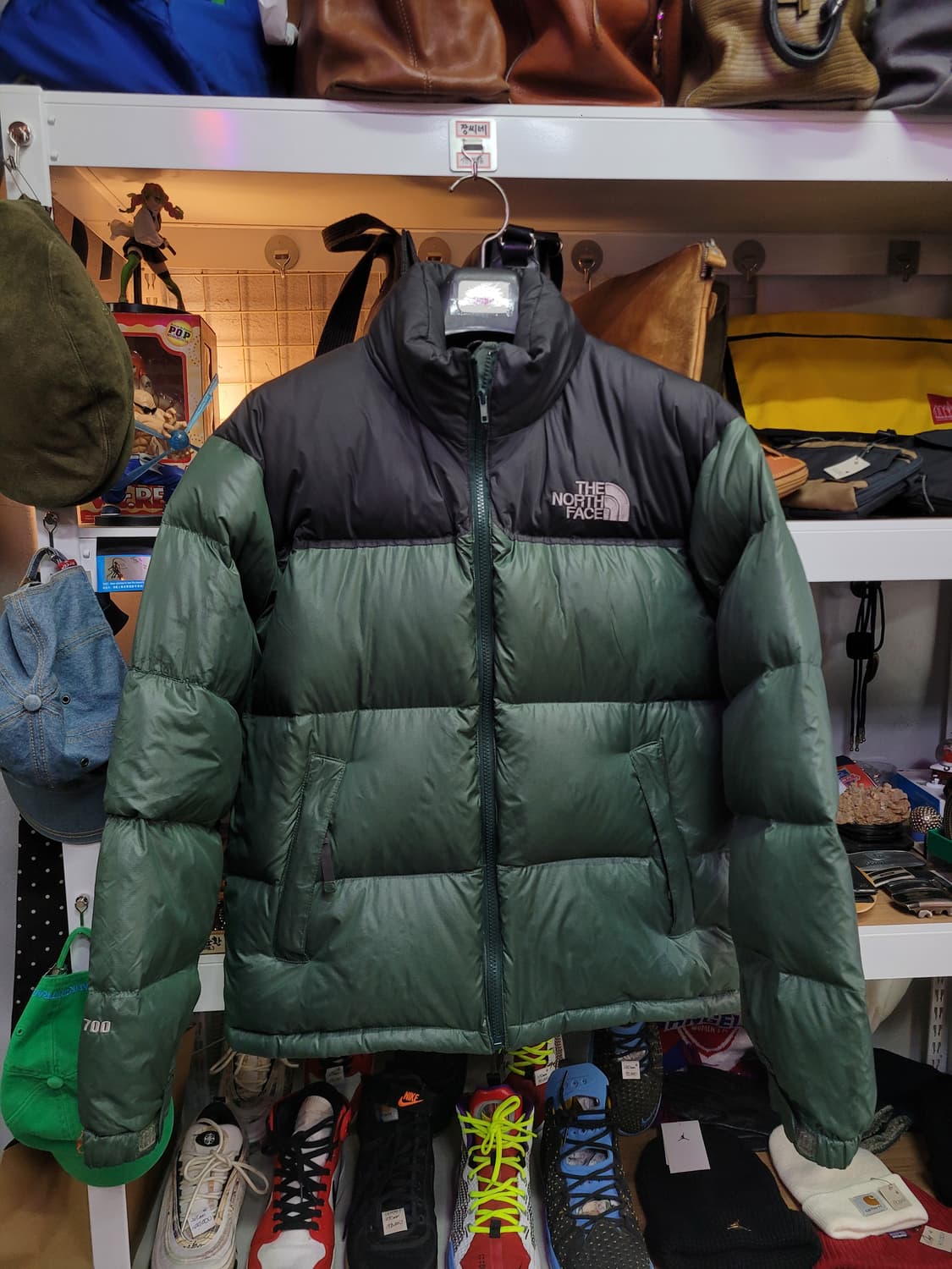 노스페이스 700 눕시 패딩 그린/블랙 상품이미지1