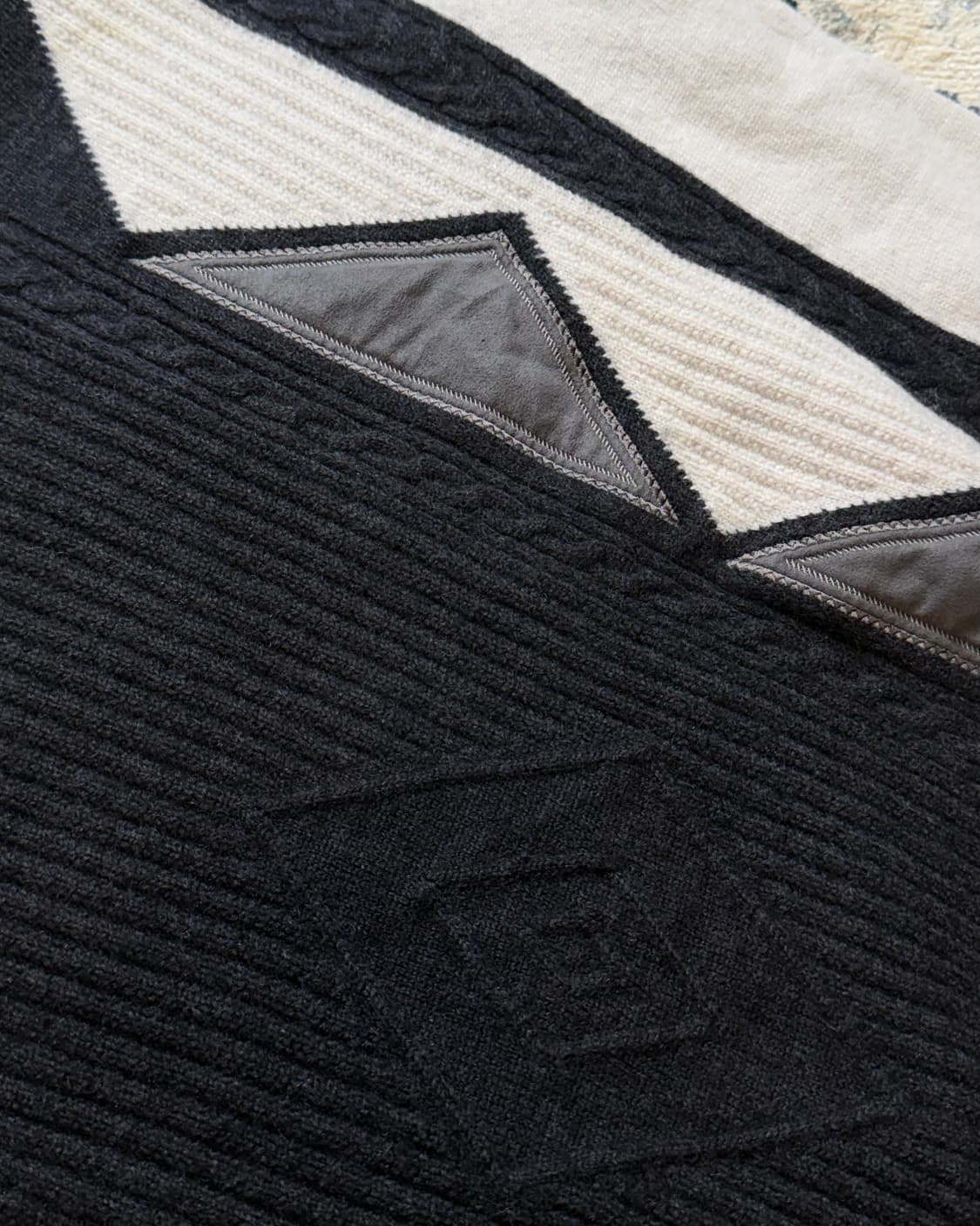 90s Vintage Wool Patchwork Knit Sweater 상품이미지7