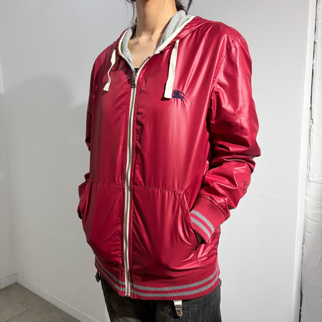 버버리 그레이 리버시블 양면 후드집업 상품이미지3