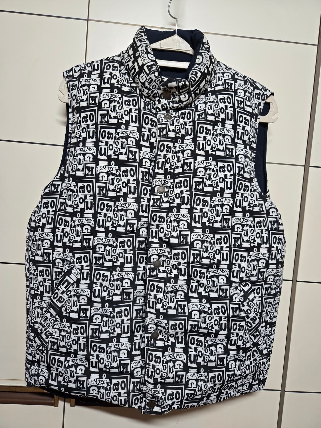 캉골 네이비 리버시블 다운조끼패딩 상품이미지4