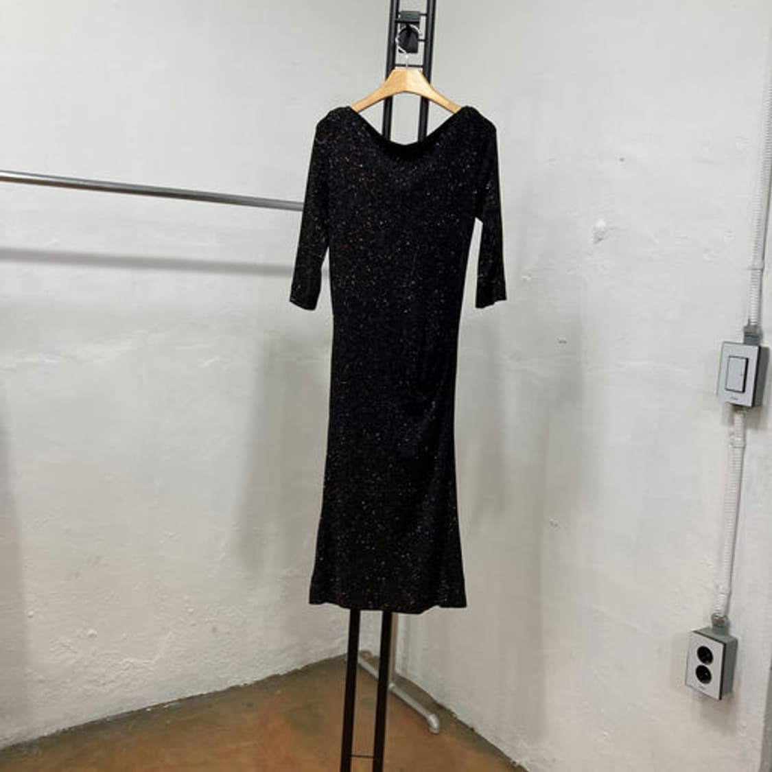 Vivienne Westwood 글리터 오알비(ORB) 자수 니트 원피스 상품이미지4
