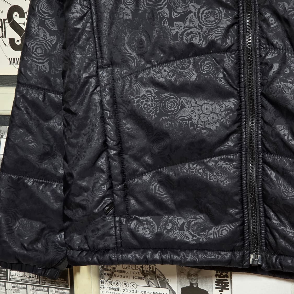 노스페이스 페이즐리 블랙 경량 패딩 상품이미지3