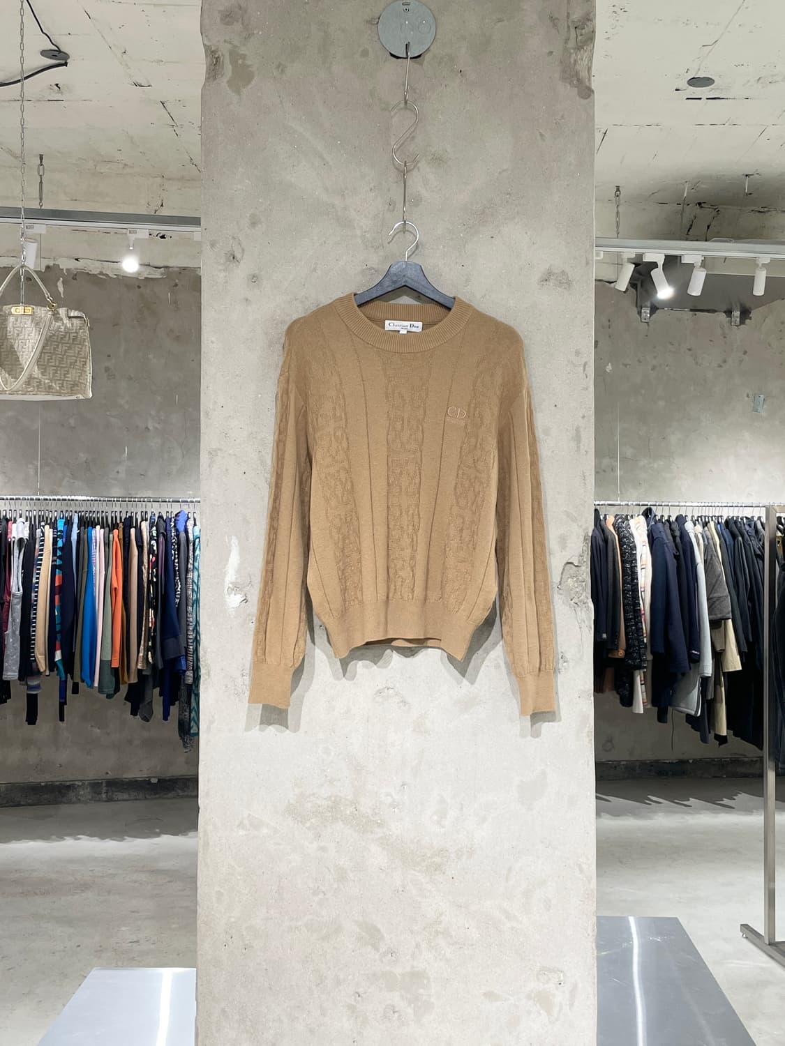 크리스찬 디올 스포츠 베이지 로고 크루넥 울 니트 상품이미지1