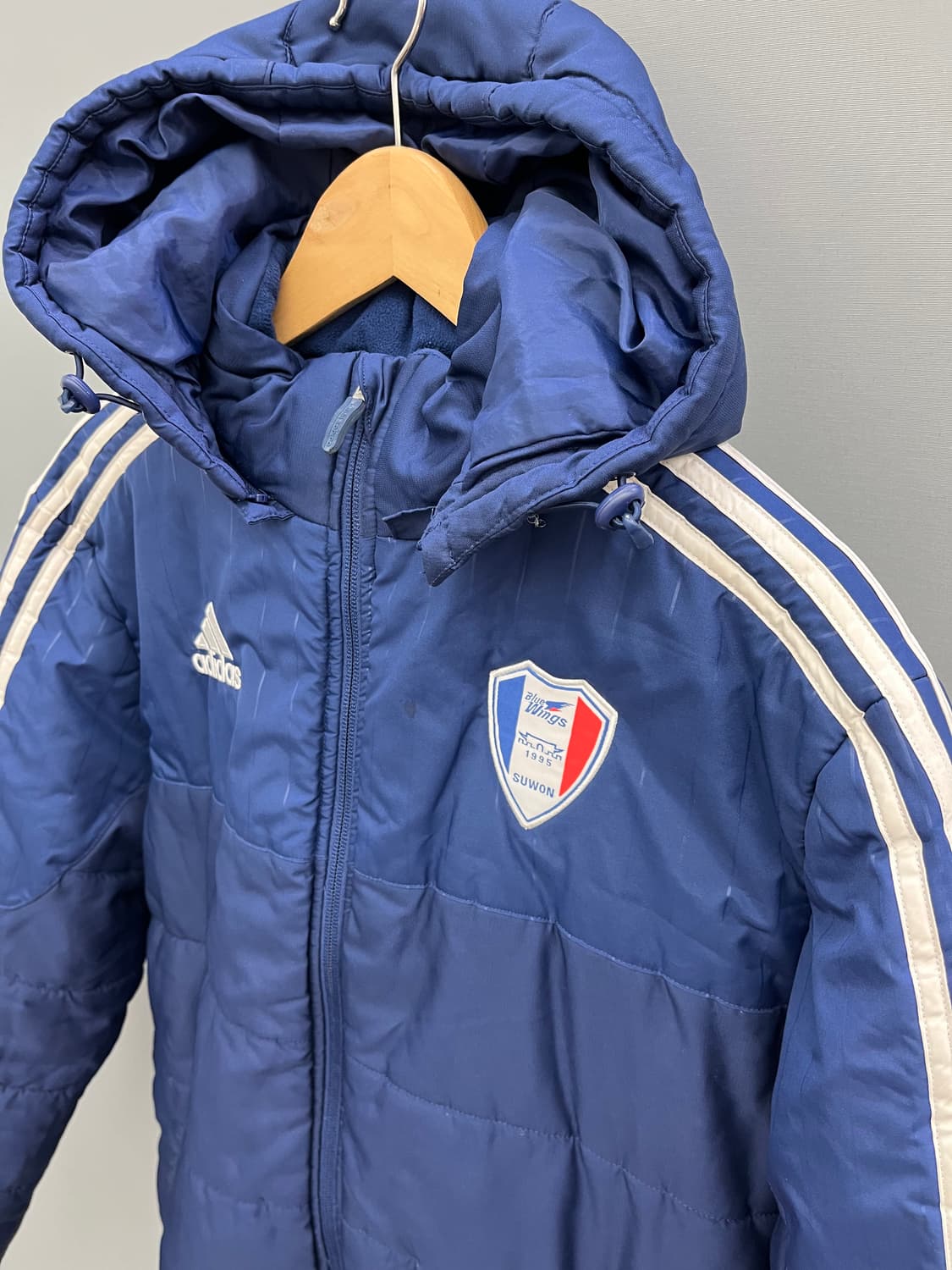 아디다스 수원 삼성 블루윙즈 패딩 점퍼 상품이미지3