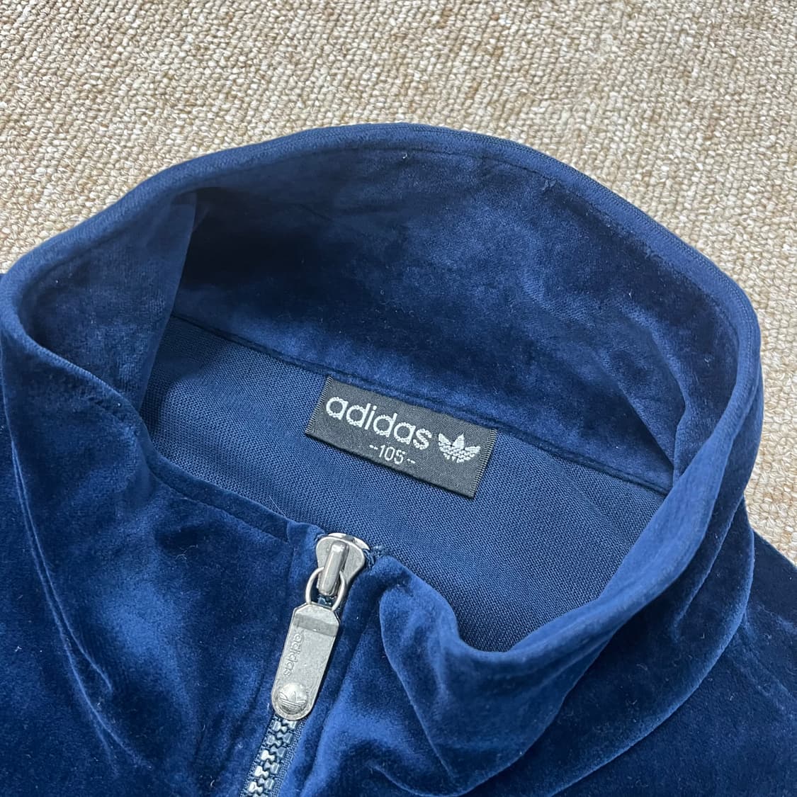  올드스쿨 아디다스 벨벳 져지 상품이미지4