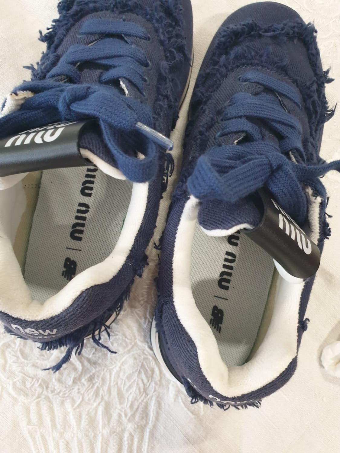 미우미우 뉴발란스 콜라보 운동화  상품이미지4