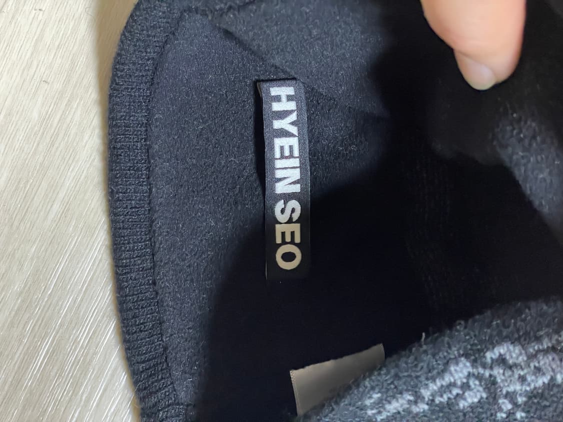 Hyein Seo Graphic Beanie Black OS 상품이미지5