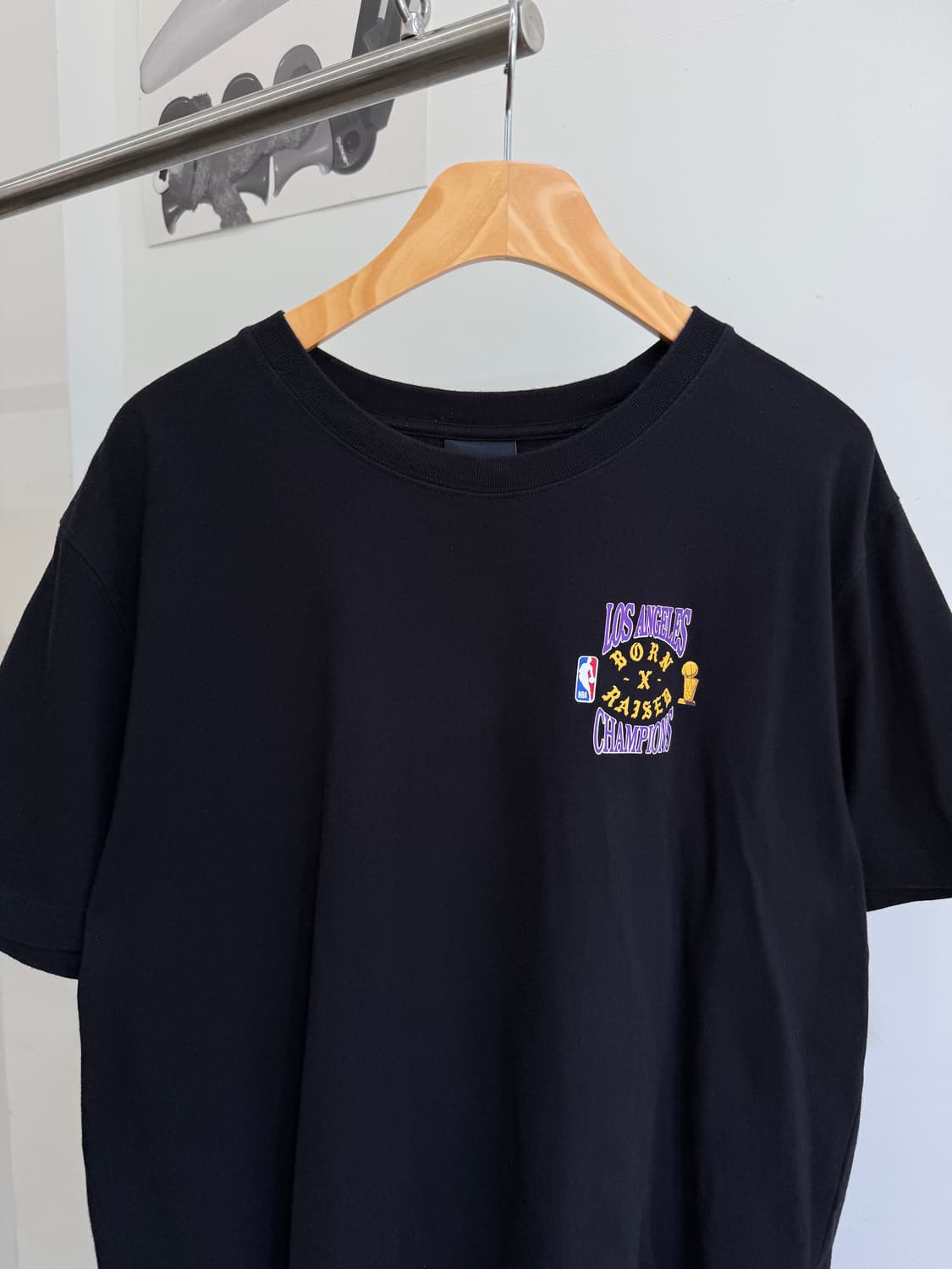 BORN X RAISED x NEW ERA x LAKERS 티셔츠  상품이미지2
