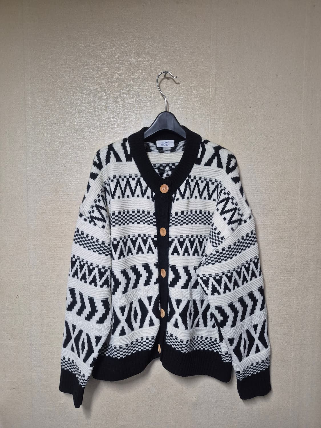 스튜디오톰보이 에스닉패턴 가디건 상품이미지1