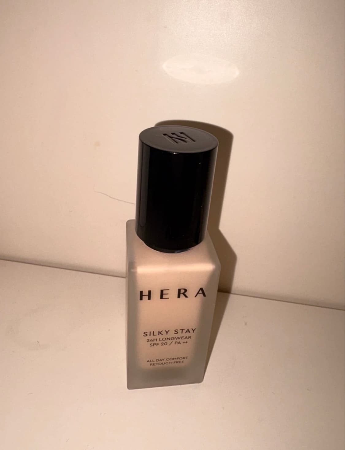 헤라 실키 스테이 24H 롱웨어 파운데이션 30g SPF20/PA++  상품이미지1