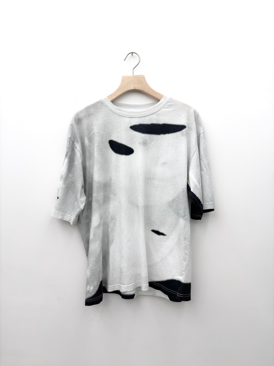 BLESS X SETH PRICE T-SHIRT (BLESS CUT) 상품이미지1