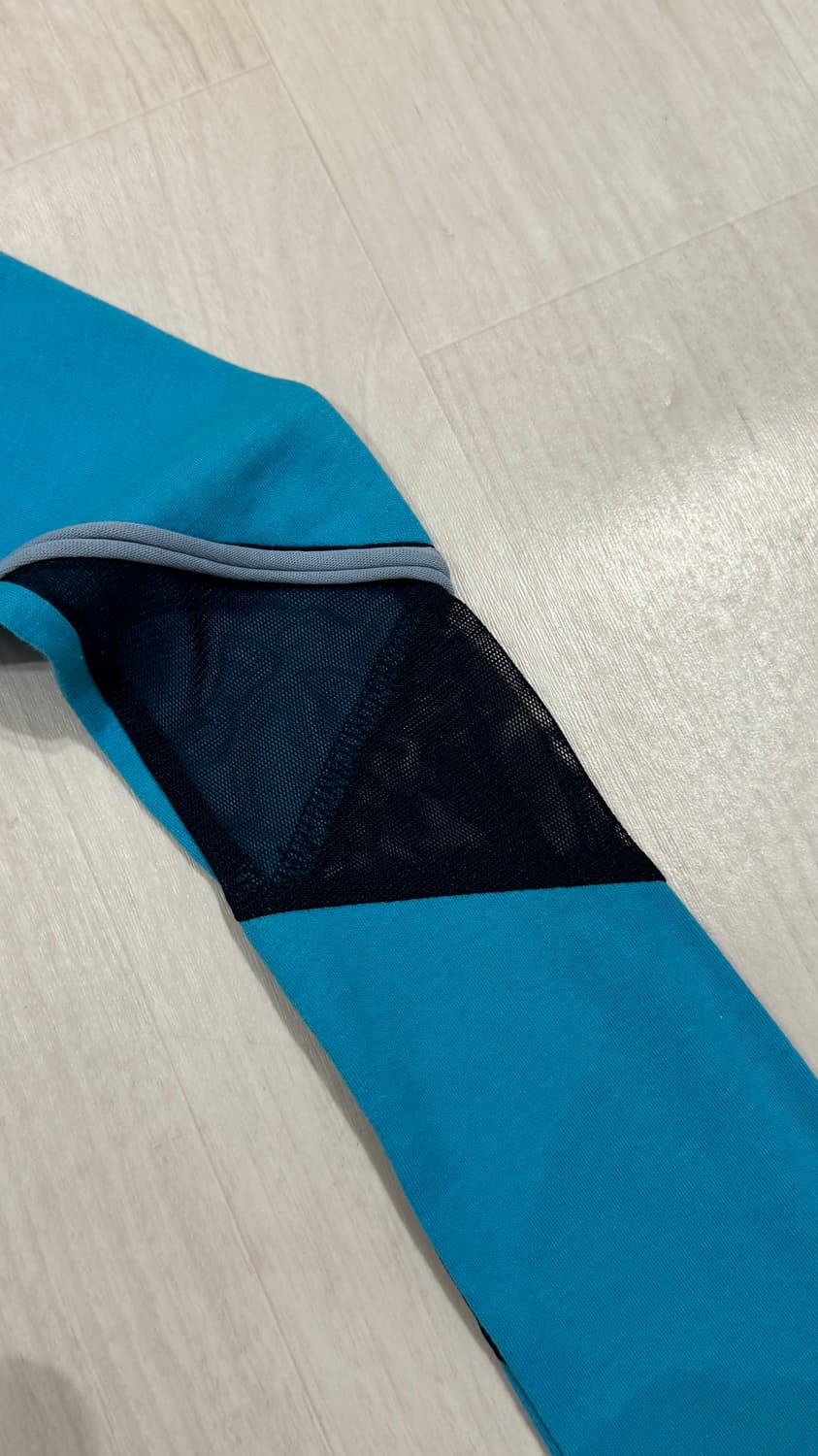 앤더슨벨 매쉬 디테일니트xs 상품이미지6