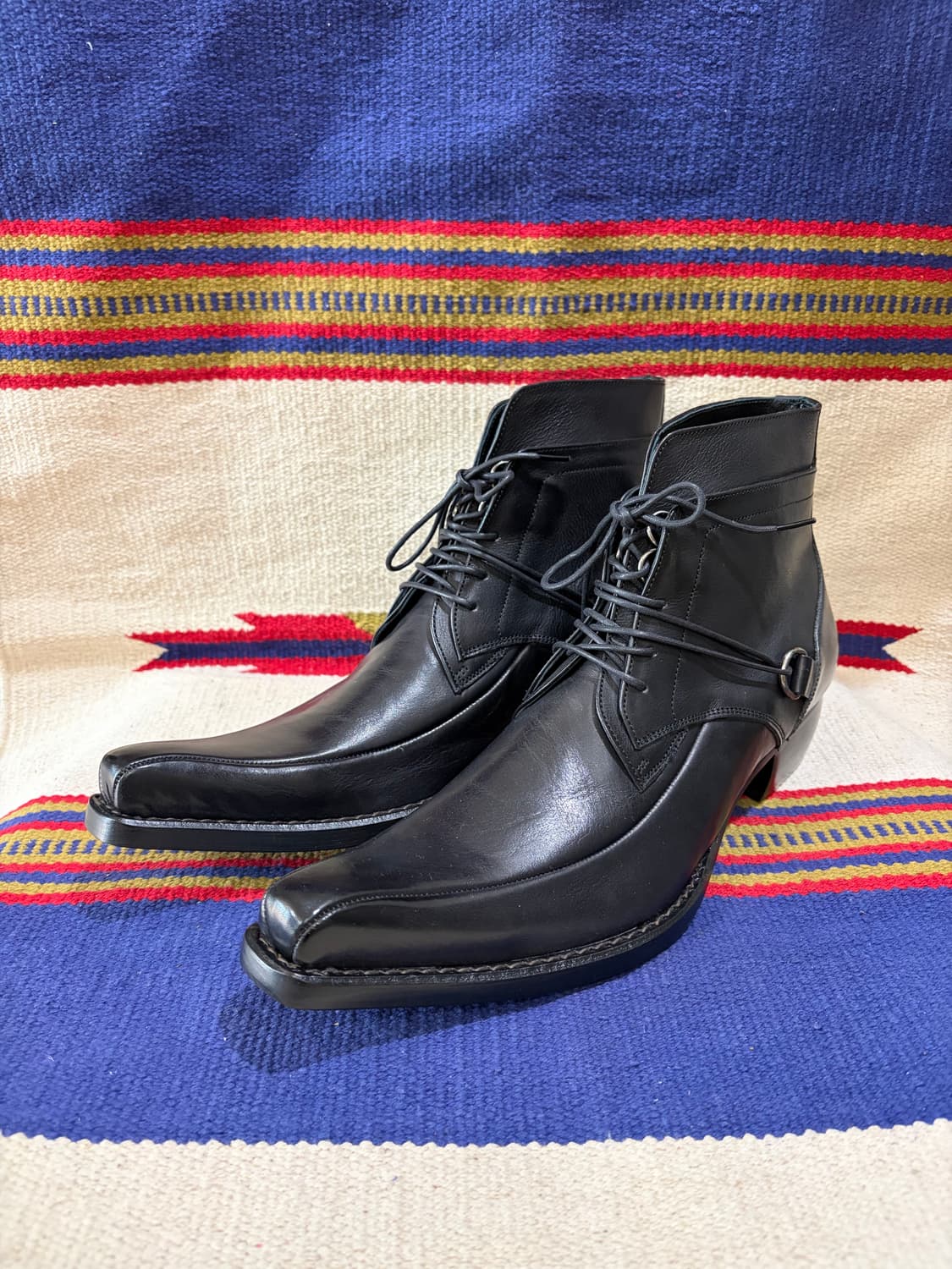 훕데두 아카이브 롱노즈 레이스 스루 부츠 상품이미지1