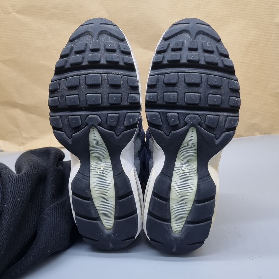 나이키 에어맥스95 운동화225 상품이미지3