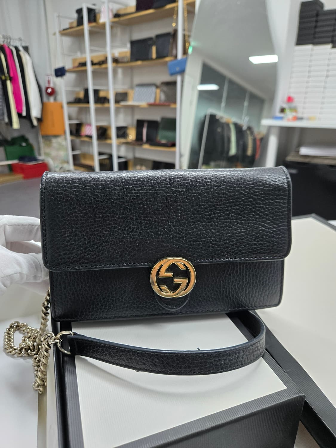 [A급컨디션] 구찌 인터로킹 숄더백 상품이미지1