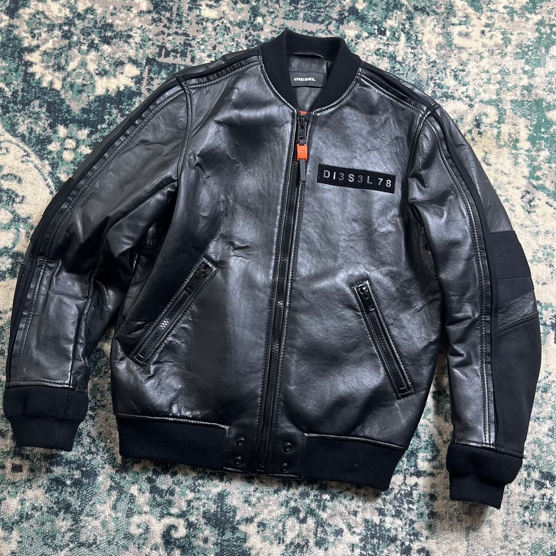 Diesel 디젤 시프스킨 가죽 라이더 봄버 자켓 (M) 상품이미지2