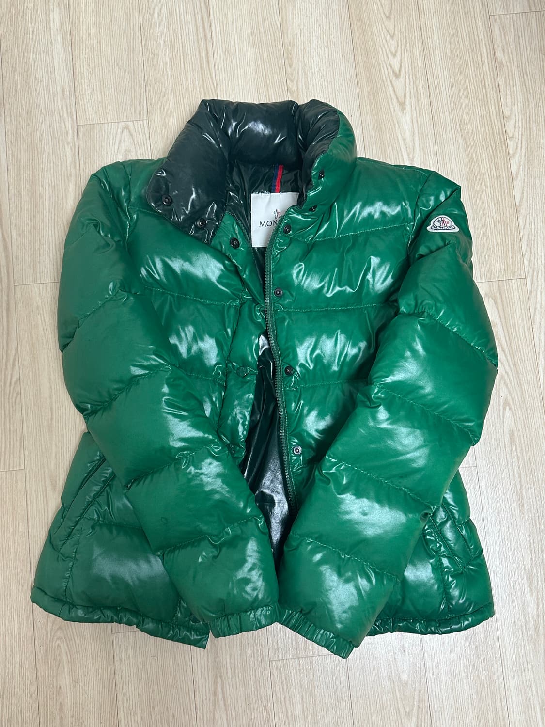 몽클레어 패딩 상품이미지1