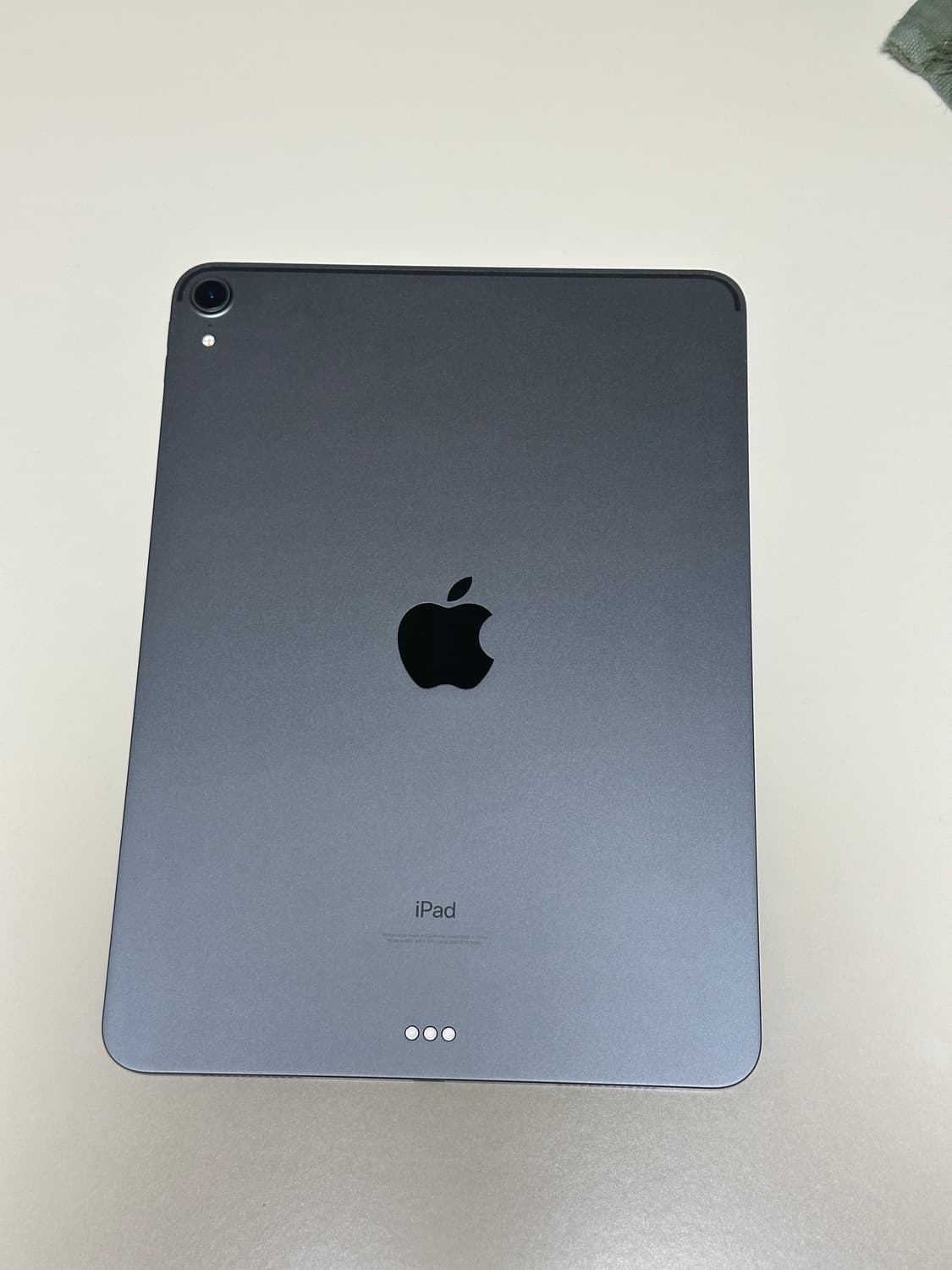 애플 아이패드 프로11 1세대 256GB wifi 상품이미지1