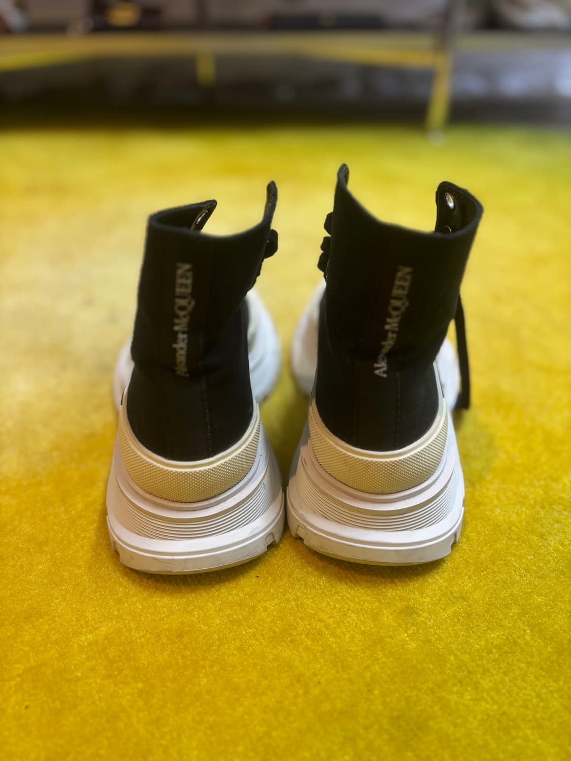 Alexander McQueen Tread Slick 하이탑 스니커즈 상품이미지5