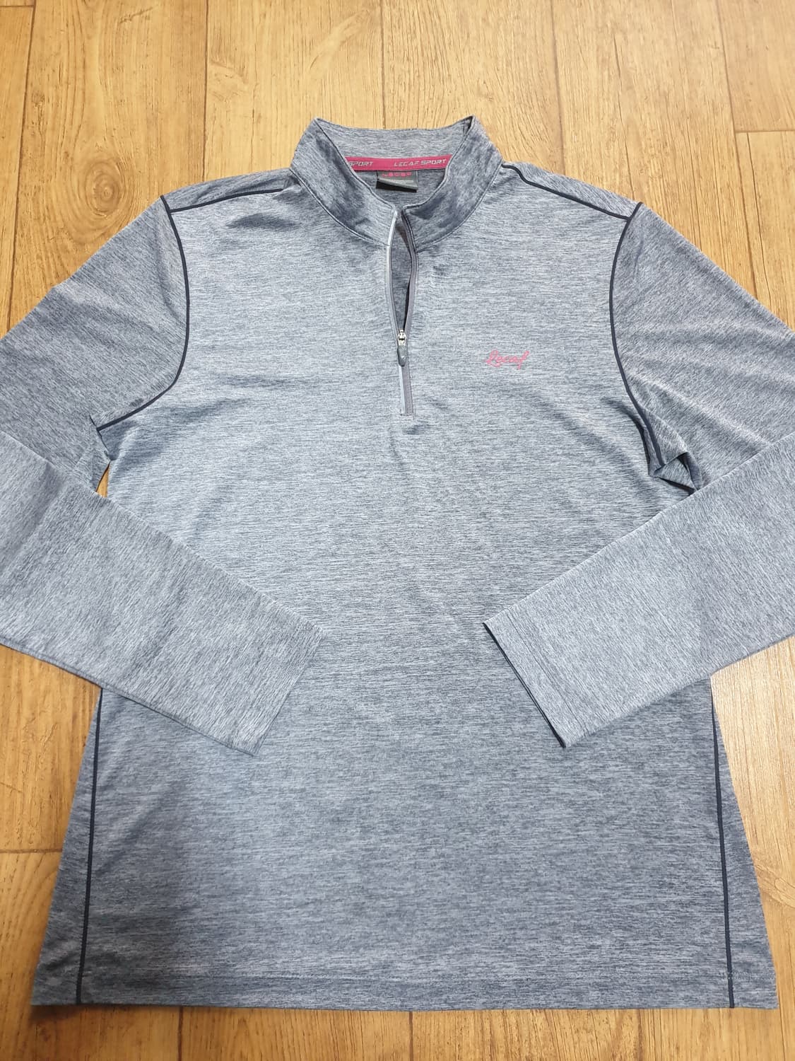 1010 르까프 아웃도어 반집업 90 사이즈입니다 상품이미지2