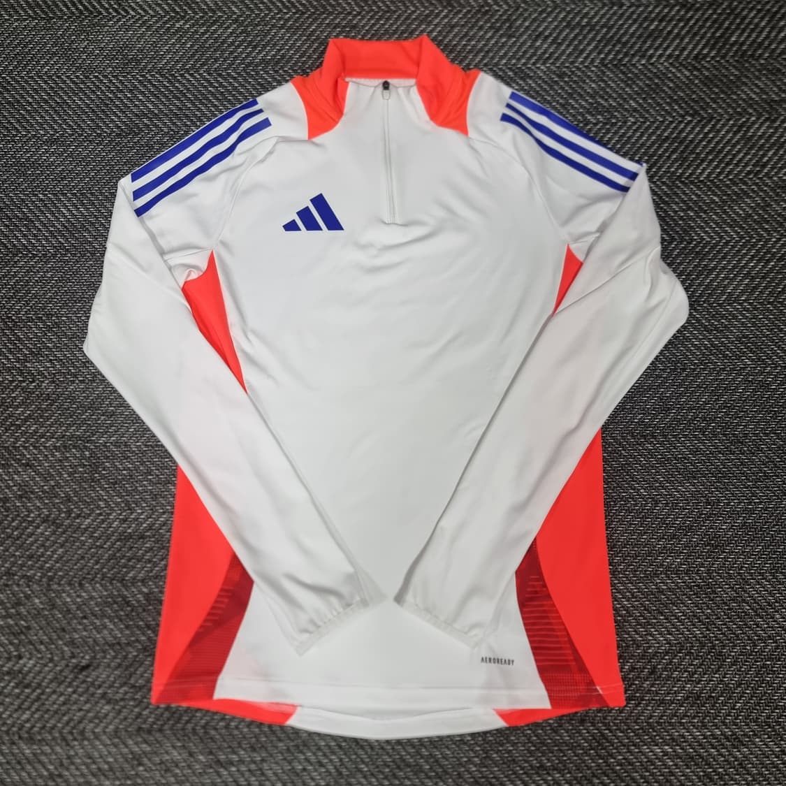아디다스 티로24 컴피티션 트레이닝 하프집업 긴팔 드릴탑 상품이미지3