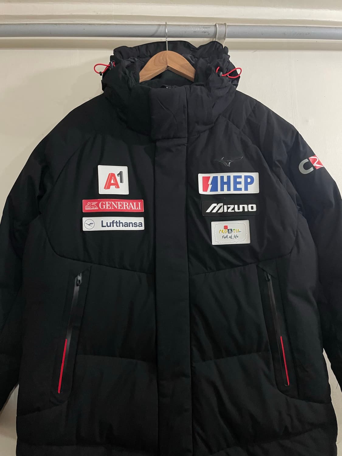 미즈노 MIZUNO 크로 스키 구스다운 롱패딩 블랙 상품이미지4