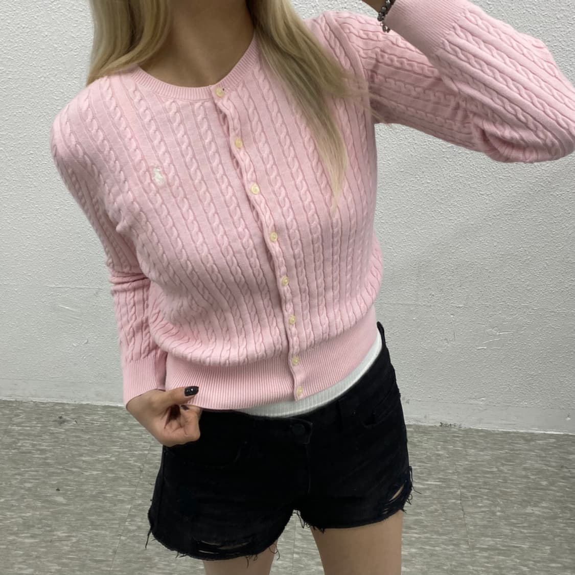 폴로 랄프로렌 화이트포니 딸기맛 꽈배기 버튼 니트 L 상품이미지1