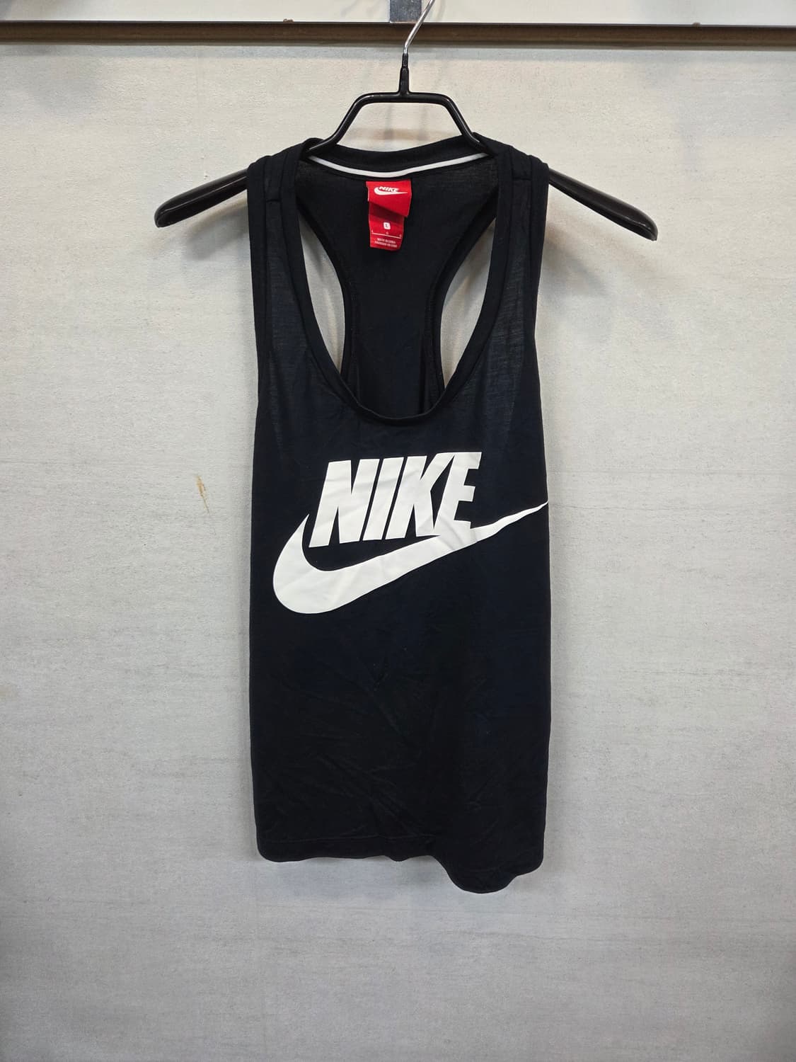 나이키 여성 빅로고 에센셜 탱크 민소매나시 L 상품이미지1