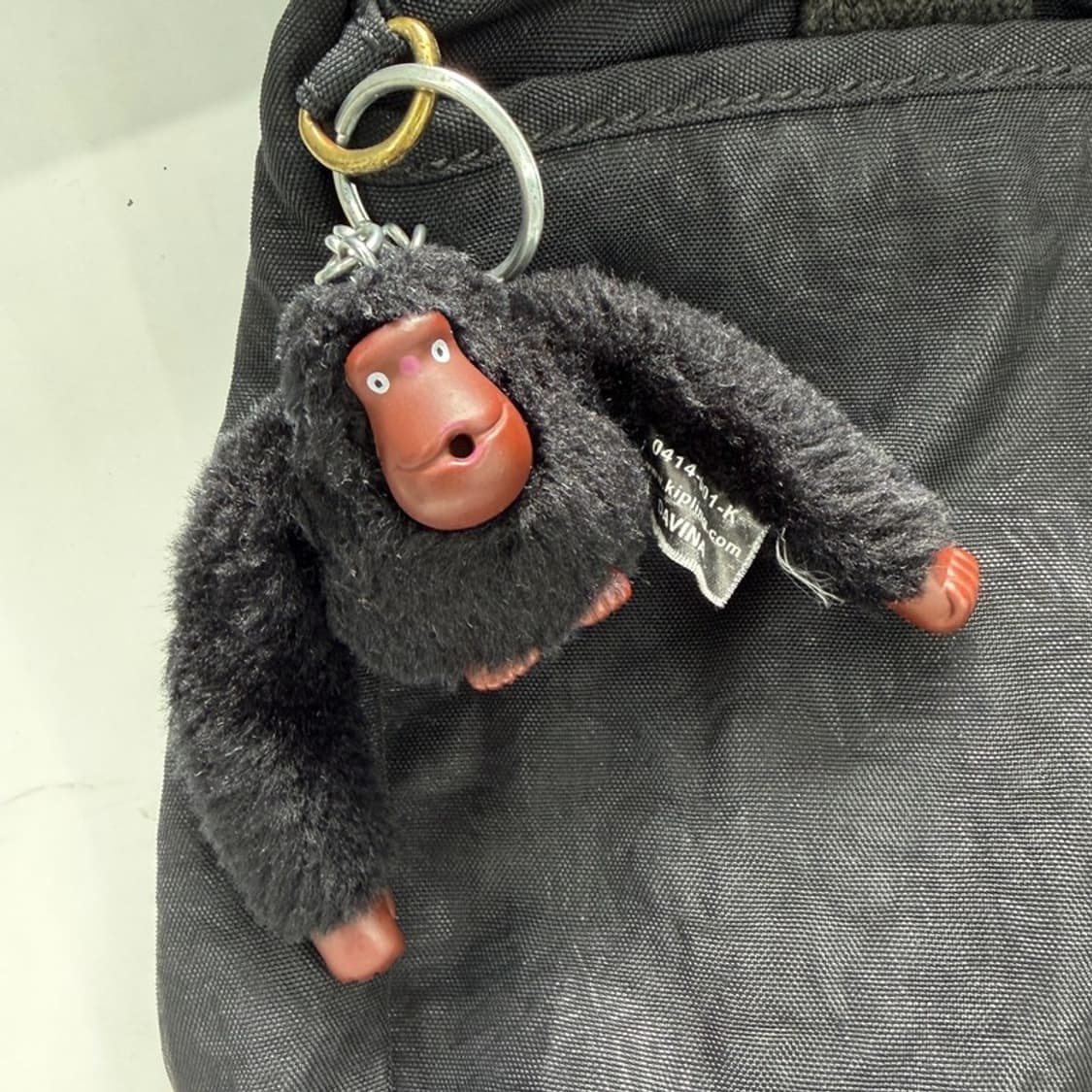 키플링 칼라리사 크로스 토트백 블랙 상품이미지3