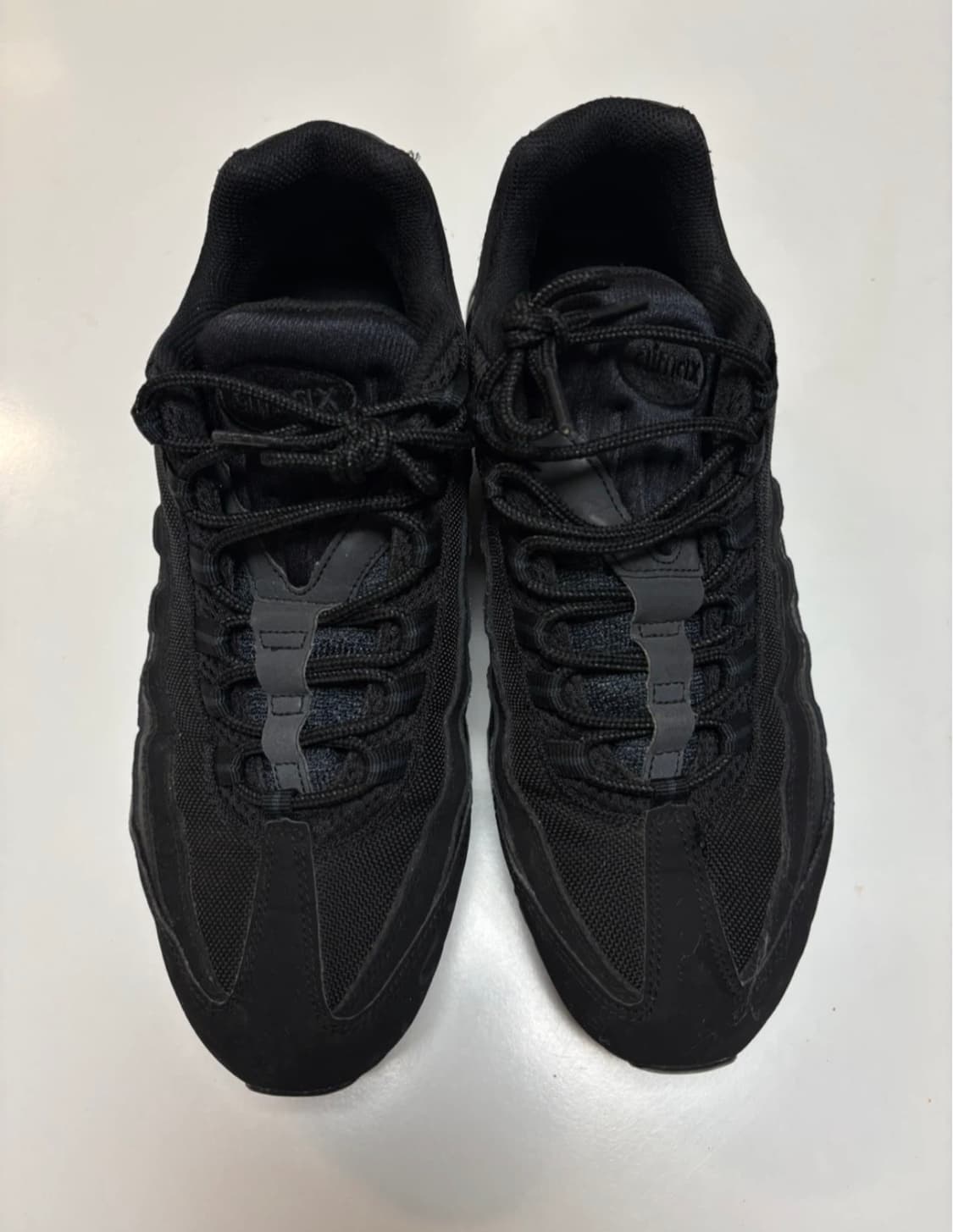 나이키 에어맥스 95 트리플블랙 290 상품이미지1