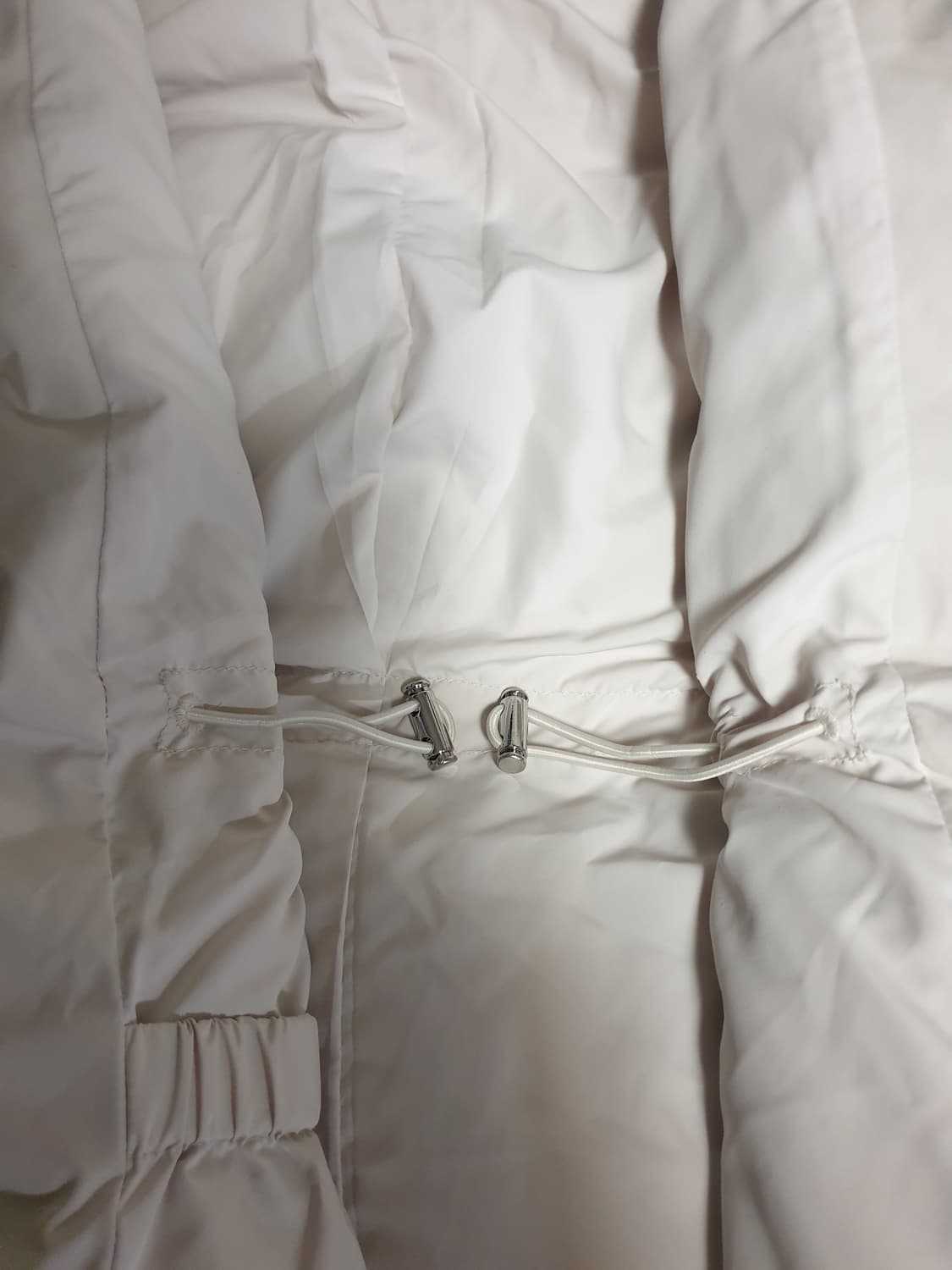 COS 리다운 푸퍼 포멀 재킷 크림 (S) 상품이미지3