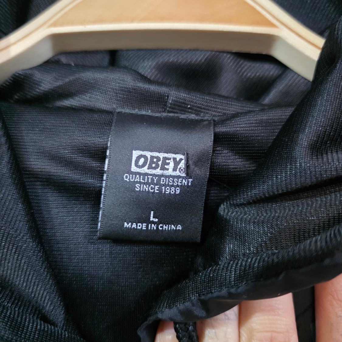 OBEY 오베이 블랙 후드 나일론 바람막이 바스락 코치 자켓 L 상품이미지4