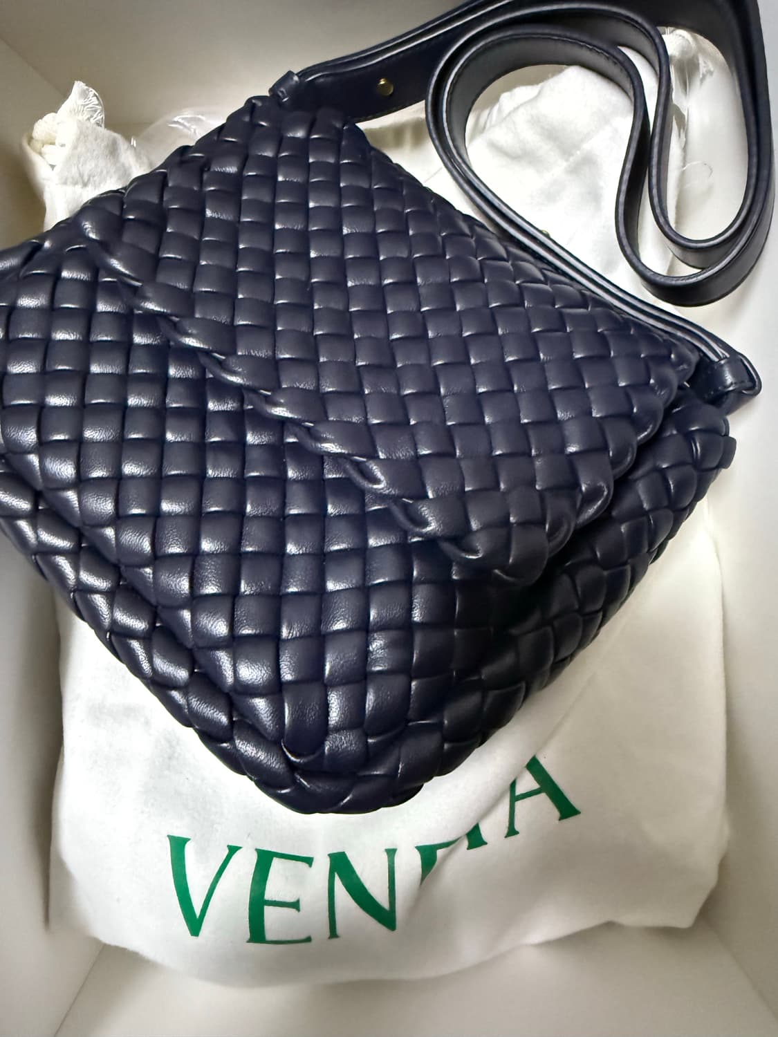 보테가베네타 스몰 코블 숄더백 네이비 상품이미지1