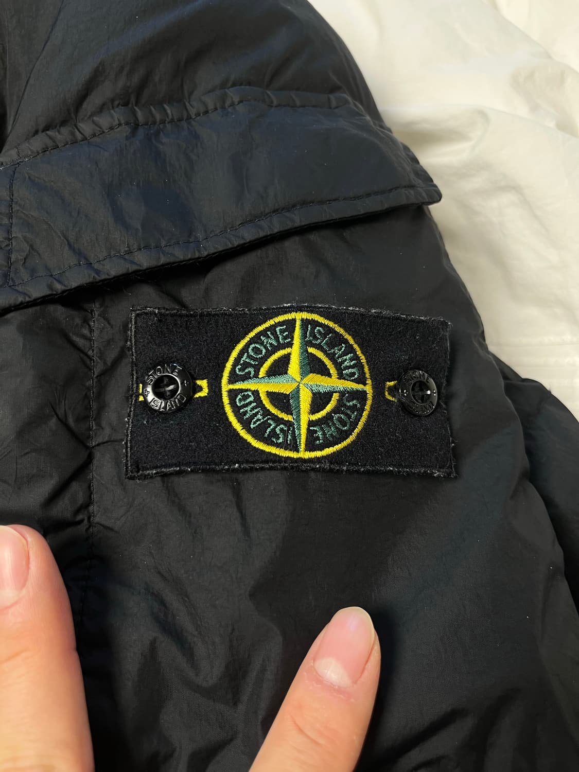 스톤아일랜드 22fw 크링클랩 패딩 상품이미지2