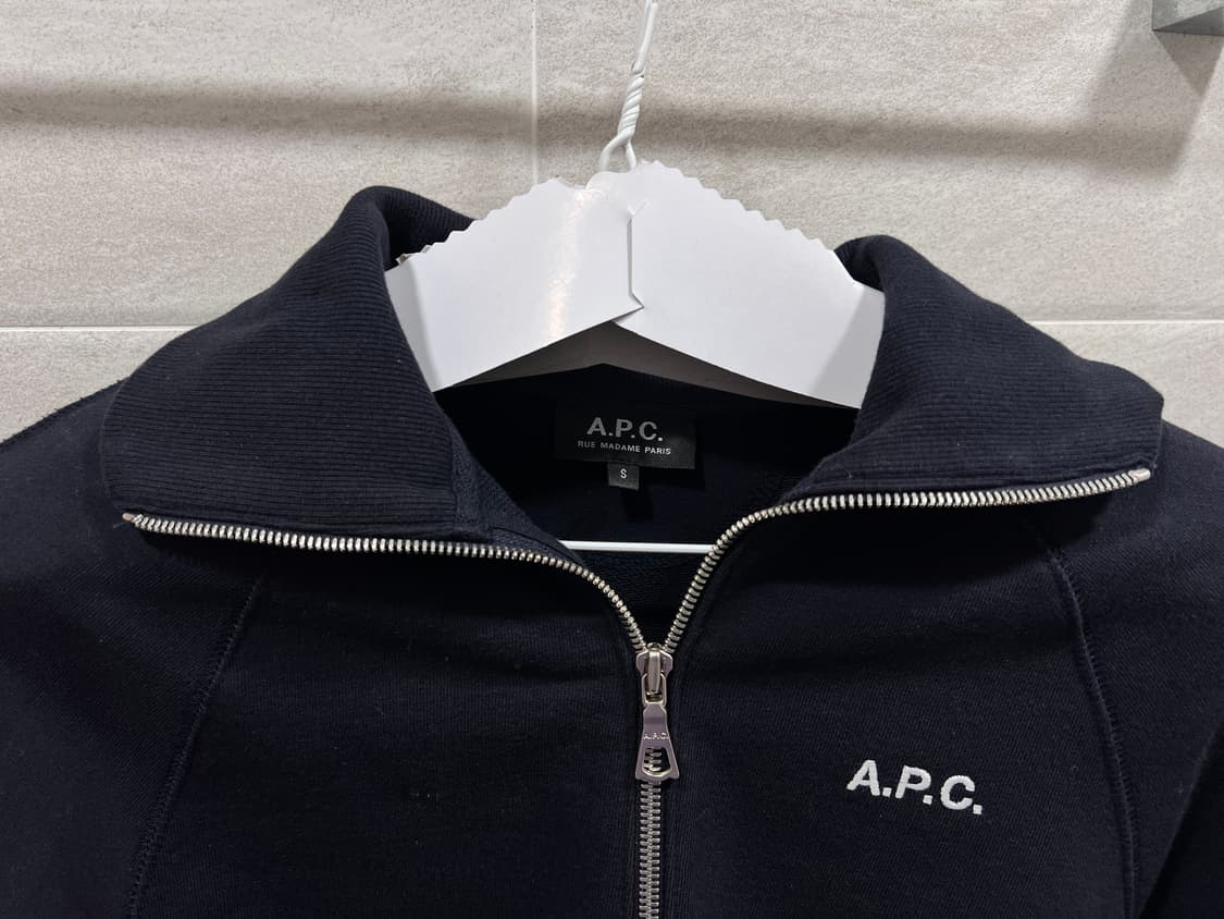 A.P.C Sully Sweatshirt 아페쎄 반집업 스웻셔츠 상품이미지3