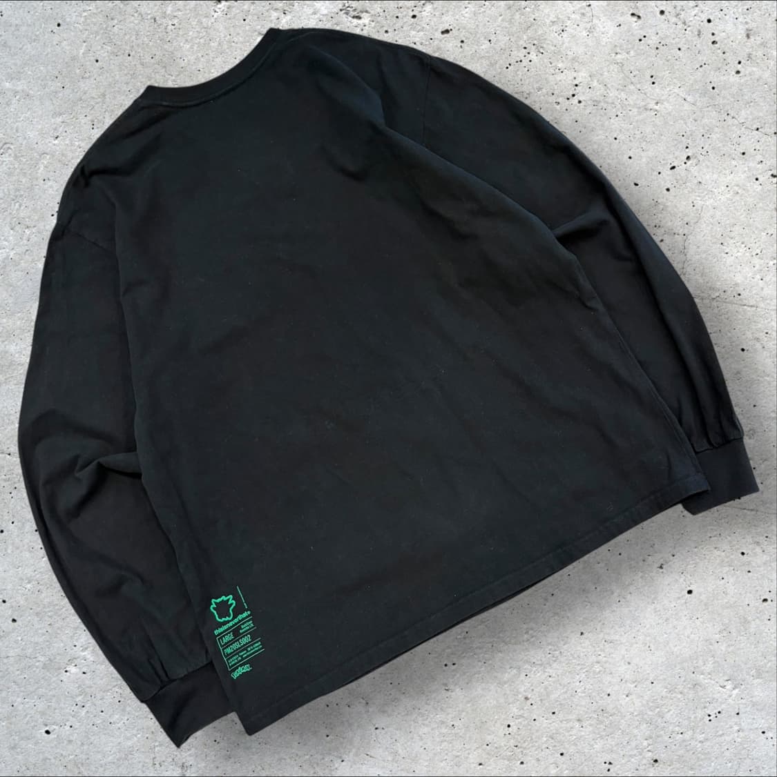 [L] 디스이즈네버댓 포켓몬 콜라보 팬텀 블랙 긴팔티 B810 상품이미지3