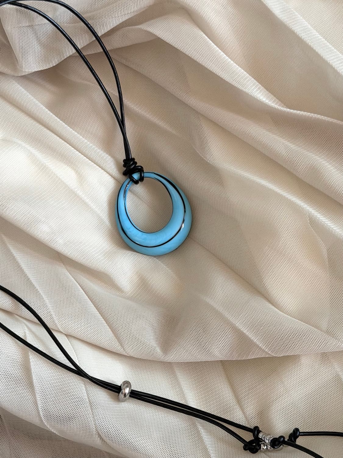 [록녹] only yours - blue oval pendant 상품이미지1