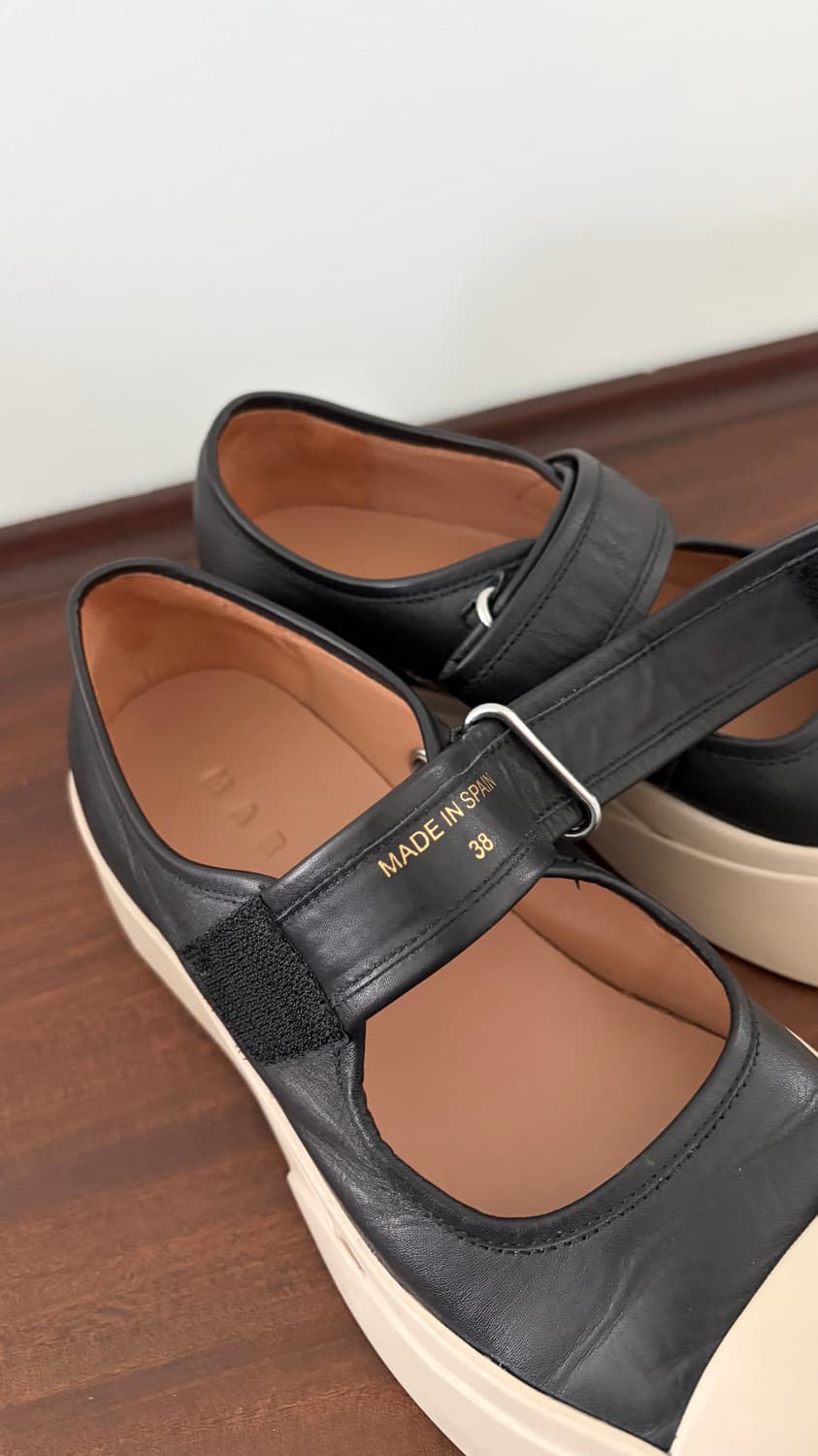 마르니 나파가죽 스니커즈 상품이미지5