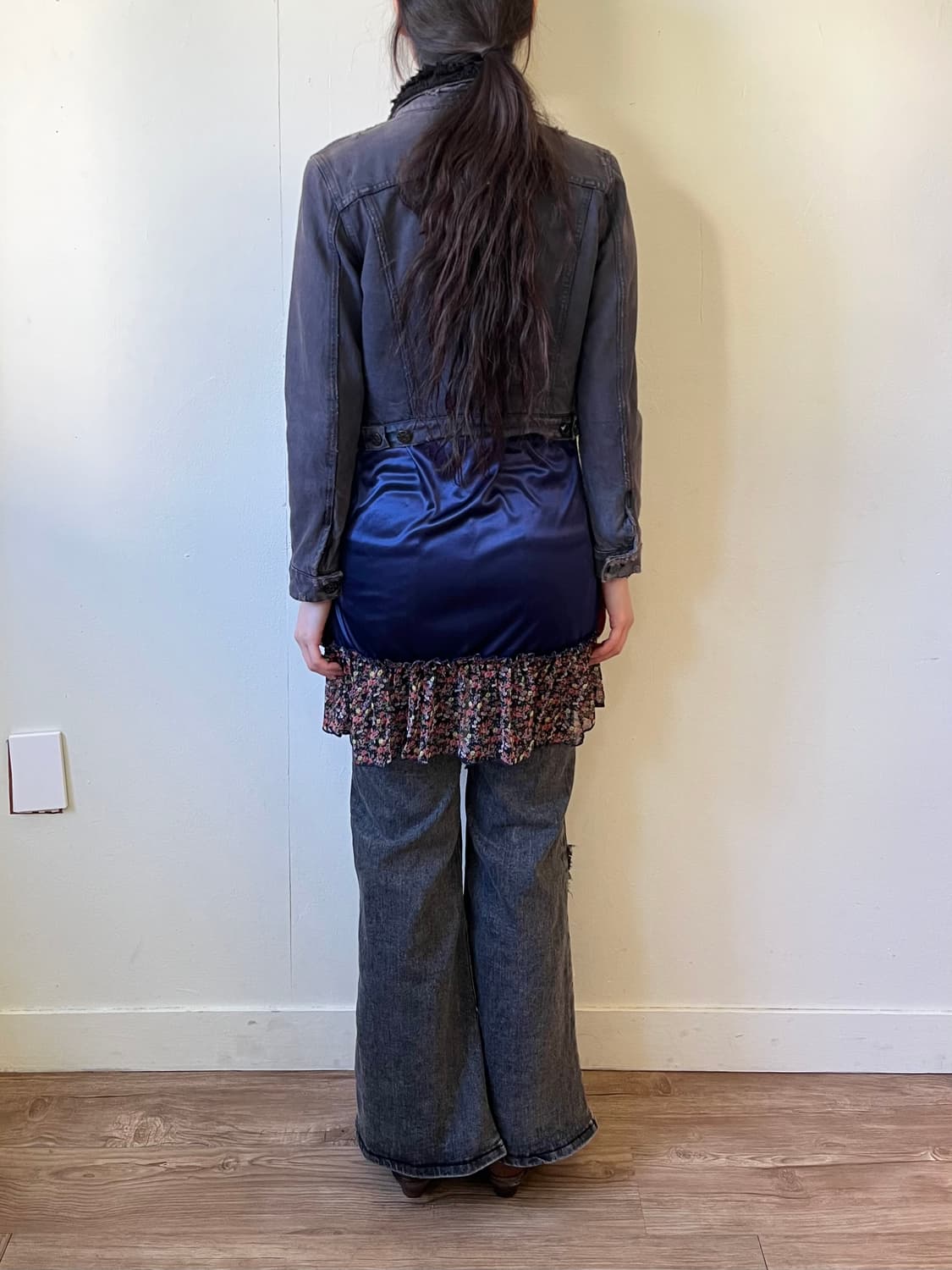 Acne Studios 크랙 데님 퍼 자켓 상품이미지10